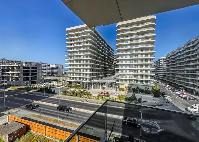 Black Sea Booking - Lotus 45 *