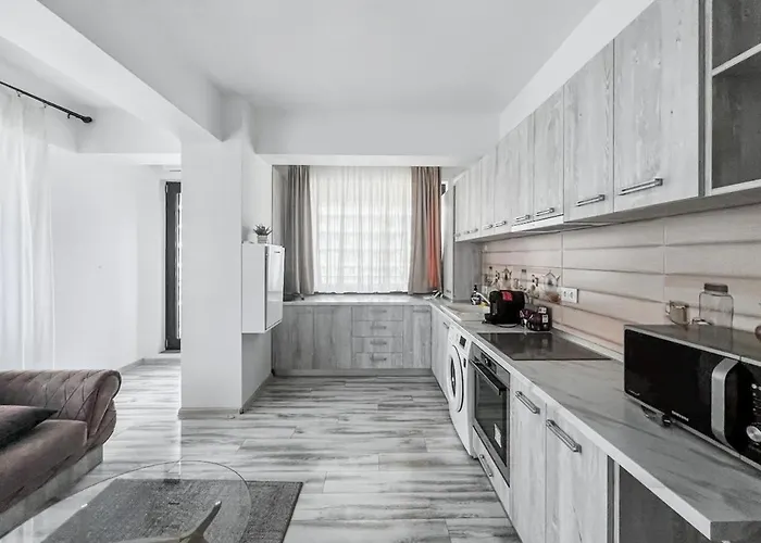 Black Sea Booking - Lotus 45 Apartment